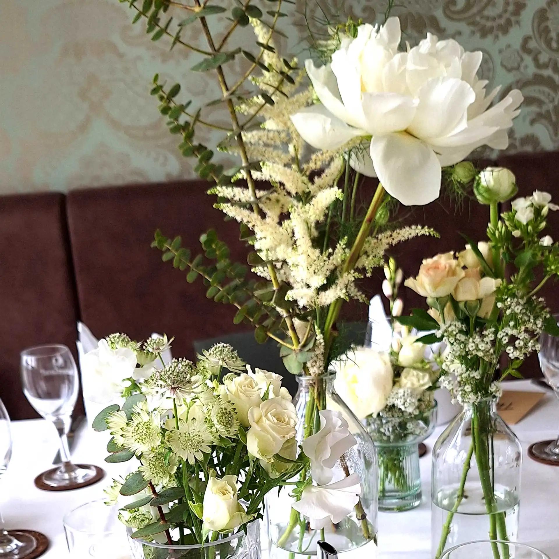 Greta - Blumen, Ideen & mehr... Wir lassen Blumen strahlen – in ihrer reinsten Form, ganz natürlich. Strauss für Tischdeko - Tafel Veranstaltung - Unikat mit Liebe zum Detail.